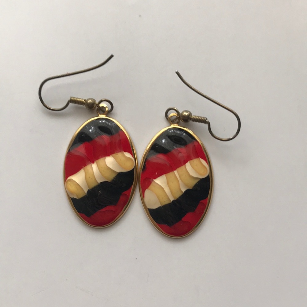 Vintage art dangle earrings